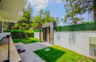 4+1 Luxury Detached Villa with Private Pool in Antalya Dosemealti Yesilbayir