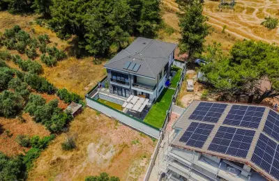4+1 Luxury Detached Villa with Private Pool in Antalya Dosemealti Yesilbayir