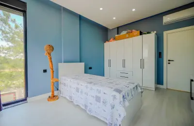 4+1 Luxury Detached Villa with Private Pool in Antalya Dosemealti Yesilbayir