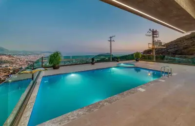 Sovereign 4+1 Eco-Luxury Detached Mansion in Alanya Tepe with Panoramic Sea & Castle Views (Fully Furnished)