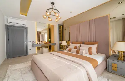 5-Star Hotel Concept Luxury Apartments for Sale in Alanya Tosmur Near Dim River