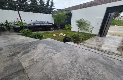 Antalya'da Satılık Özel Havuzlu, Saunalı ve Jakuzili 4+1 Lüks Müstakil Akıllı Villa