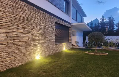 Antalya'da Satılık Özel Havuzlu, Saunalı ve Jakuzili 4+1 Lüks Müstakil Akıllı Villa