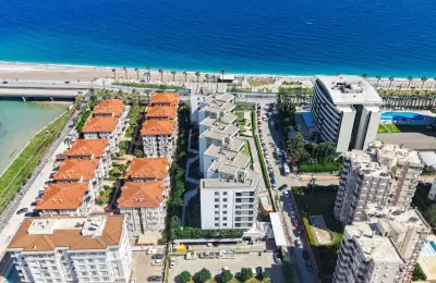 VIP-квартира 4+1 с панорамным видом на море в Makiport Residence Коньяалты (20 м до пляжа)