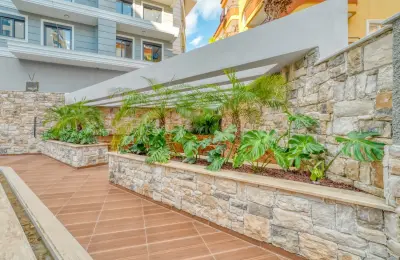 Modern Residence 1+1 and 2+1 Luxury Apartments Near the Sea in Alanya