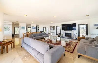 Unrivaled Luxury: Captivating 4-Bedroom Villa with Stunning Patara Beach & Sunset Views