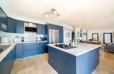 Unrivaled Luxury: Captivating 4-Bedroom Villa with Stunning Patara Beach & Sunset Views