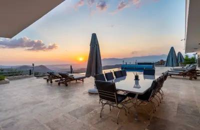 Unrivaled Luxury: Captivating 4-Bedroom Villa with Stunning Patara Beach & Sunset Views