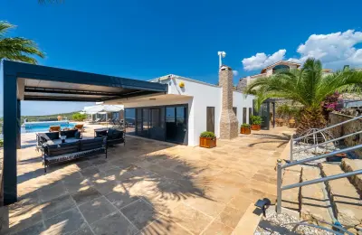 Unrivaled Luxury: Captivating 4-Bedroom Villa with Stunning Patara Beach & Sunset Views