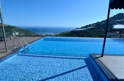 5+1 VIP Sea View Villa on 3,000 sqm Plot near Alanya Marina