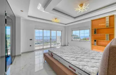 Sovereign 5+1 Triplex Eco-Luxury Mansion in Alanya Tepe with Panoramic Sea & Castle Views