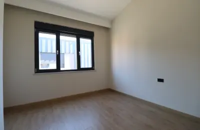 Modern 3-Bedroom Twin Villa in Antalya Döşemealtı with Private Pool & Landscaped Garden