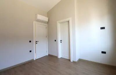 Modern 3-Bedroom Twin Villa in Antalya Döşemealtı with Private Pool & Landscaped Garden