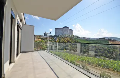 Alanya Kargıcak’ta Baştan Aşağı Yenilenmiş Müstakil Havuzlu & Garajlı 3+1 Villa
