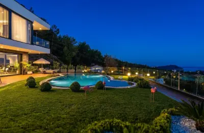 Luxury 3+1 Sea View Twins Villas for Sale in Alanya Bektas with Private Infinity Pool