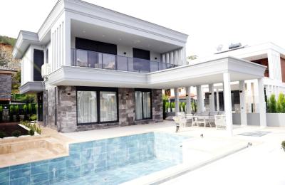 Antalya Kemer Çamyuva'da İskanı Alınmış, Full Eşyalı ve Akıllı Sistem Ultra Lüks Müstakil Villa