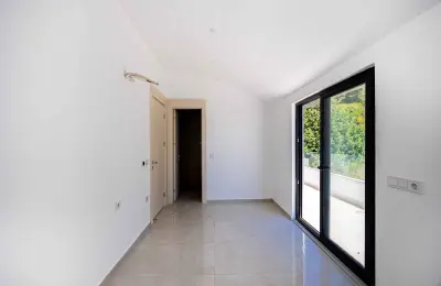 Sea View 3+1 Luxury Duplex Apartments for Sale in Alanya Bektas