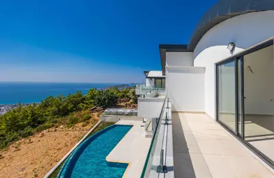 Sea View 3+1 Luxury Duplex Apartments for Sale in Alanya Bektas