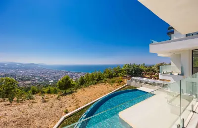 Sea View 3+1 Luxury Duplex Apartments for Sale in Alanya Bektas
