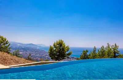 Sea View 3+1 Luxury Duplex Apartments for Sale in Alanya Bektas