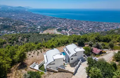 Sea View 3+1 Luxury Duplex Apartments for Sale in Alanya Bektas