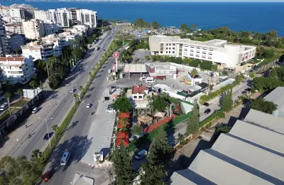Le Marin Konyaalti: Sea View Apartments for Sale on the Main Road