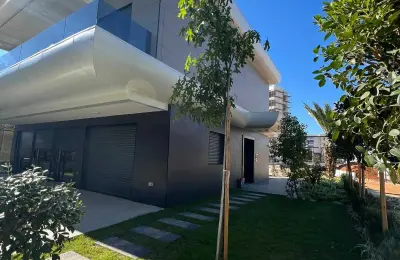 Ultra-Luxury 383m² 6+1 Detached Smart Villas with Private Garage in Muratpasa