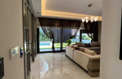 Ultra-Luxury 383m² 6+1 Detached Smart Villas with Private Garage in Muratpasa
