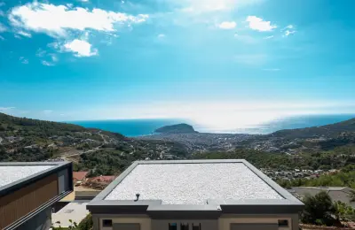 Panoramic 8+1 Triplex Luxury Villa for Sale in Tepe Bektas Alanya