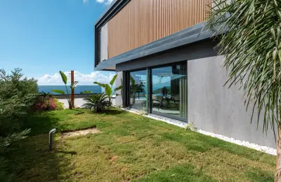 Panoramic 8+1 Triplex Luxury Villa for Sale in Tepe Bektas Alanya