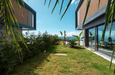 Panoramic 8+1 Triplex Luxury Villa for Sale in Tepe Bektas Alanya