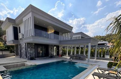 Antalya Kemer Çamyuva'da İskanı Alınmış, Full Eşyalı ve Akıllı Sistem Ultra Lüks Müstakil Villa