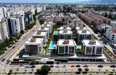 Elite Living in Uncalı: 5+1 Luxury Garden Duplex for Sale