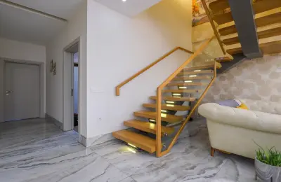 Elite Living in Uncalı: 5+1 Luxury Garden Duplex for Sale
