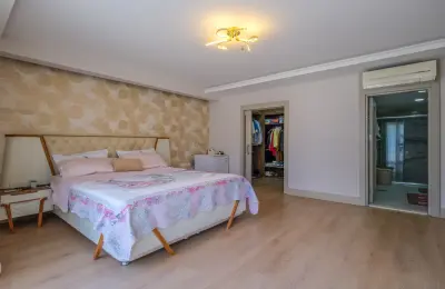 Elite Living in Uncalı: 5+1 Luxury Garden Duplex for Sale