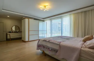 Elite Living in Uncalı: 5+1 Luxury Garden Duplex for Sale