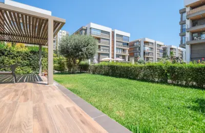Elite Living in Uncalı: 5+1 Luxury Garden Duplex for Sale