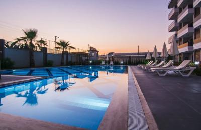 Vanessa River Residence: Kargıcak'ta Nehir Kenarı, 250m Denize Satılık Daireler