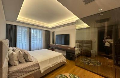 Аренда люкс-апартаментов 3+1 на первой линии в Sunis Blue Residence с мебелью